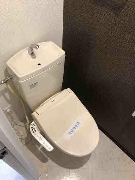 札幌市中央区南六条東マンション トイレ