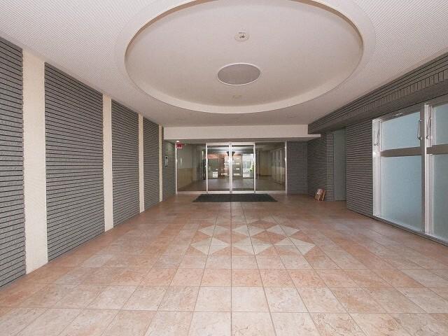 パークヒルズ南10条 エントランス