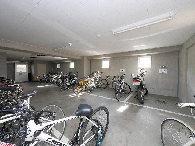 パークヒルズ南10条 共有部分