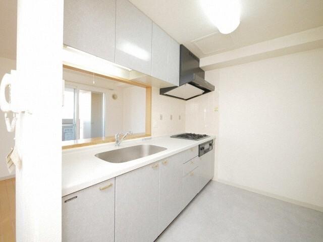 札幌市中央区南十条西マンション キッチン