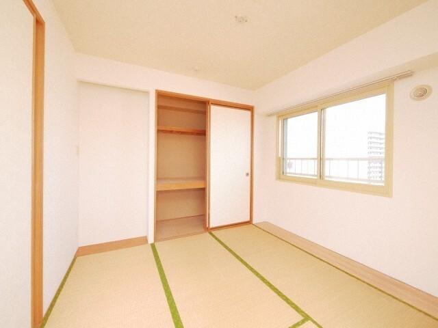 札幌市中央区南十条西マンション 収納