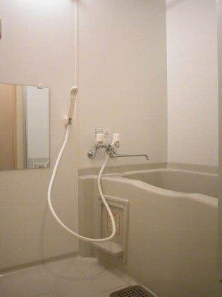 札幌市中央区南六条西マンション バス／シャワー