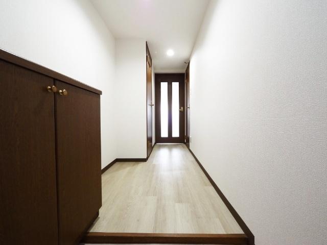 札幌市豊平区平岸三条マンション 玄関