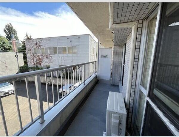 札幌市中央区南十二条西マンション バルコニー