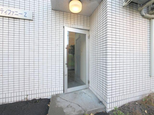 札幌市豊平区水車町マンション エントランス