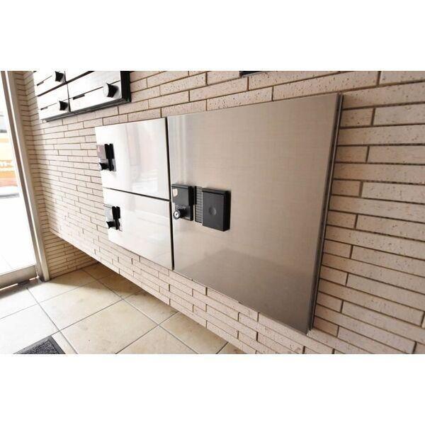 札幌市中央区南十一条西マンション エントランス