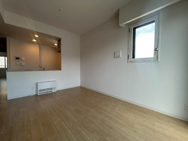 札幌市北区北十七条西マンション リビング