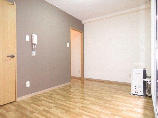 第二北美マンション 部屋画像