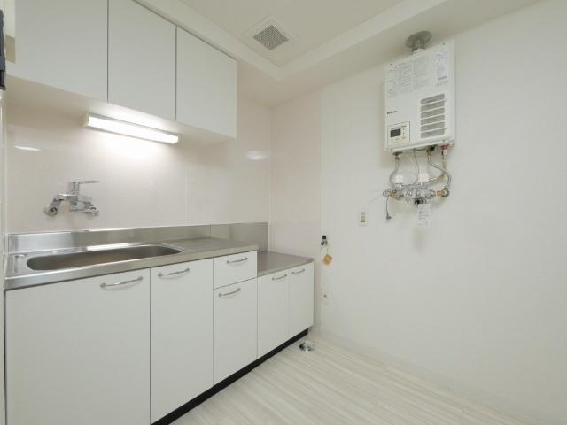 札幌市中央区南七条西マンション キッチン
