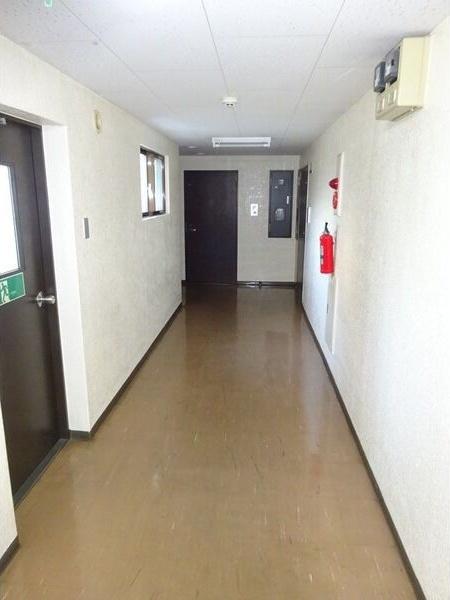札幌市中央区南十条西マンション ロビー