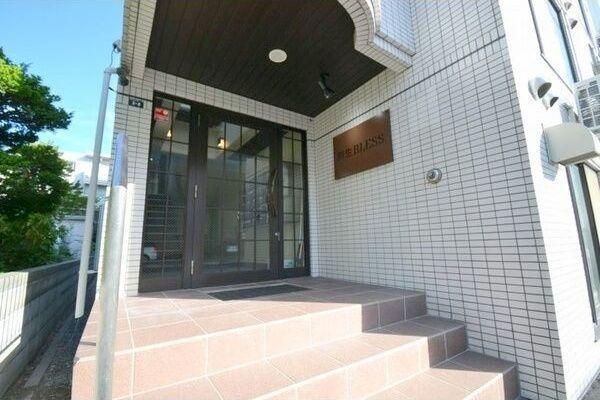 札幌市北区新琴似八条マンション エントランス