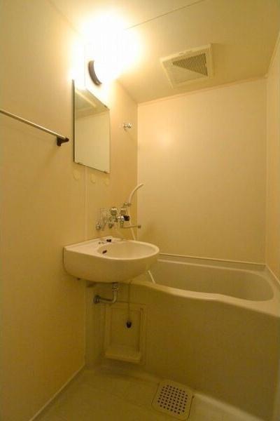 札幌市北区新琴似八条マンション バス／シャワー