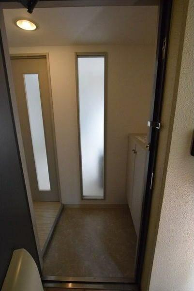 札幌市中央区南九条西マンション 玄関