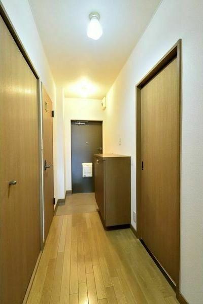 札幌市豊平区中の島一条マンション 玄関