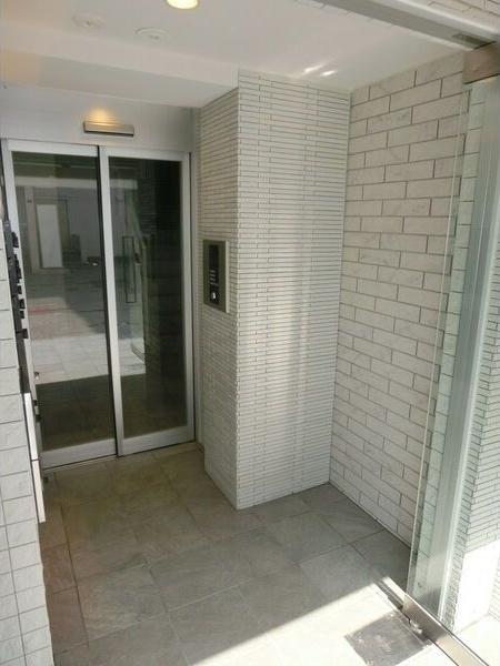 札幌市中央区北四条西マンション エントランス