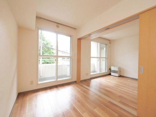 ラトゥール 部屋画像