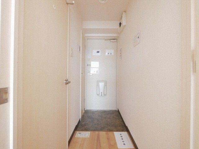 札幌市中央区南八条西マンション 玄関