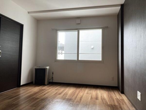 札幌市中央区南十条西マンション リビング