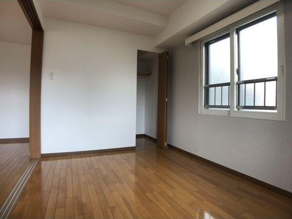 インペリアル山鼻 部屋画像