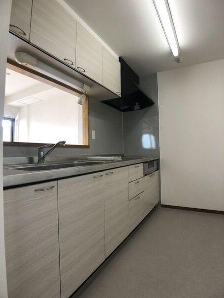 インペリアル山鼻 部屋画像