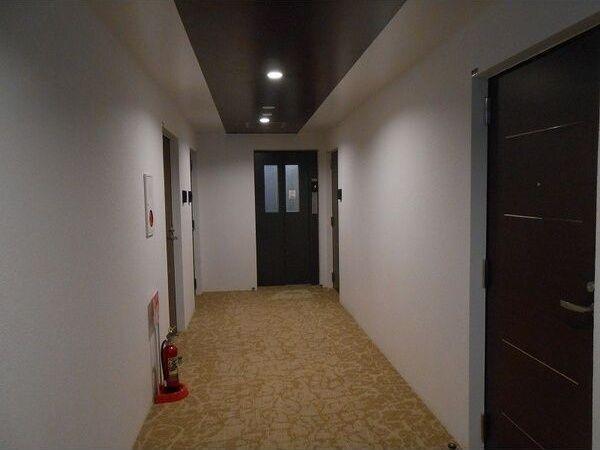 札幌市中央区南五条西マンション ロビー