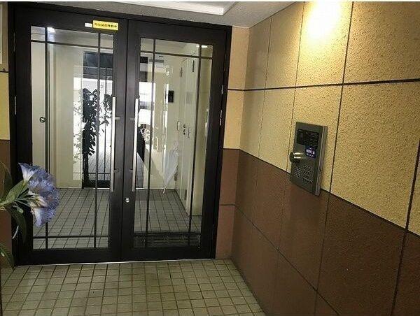 クレアーレ エントランス