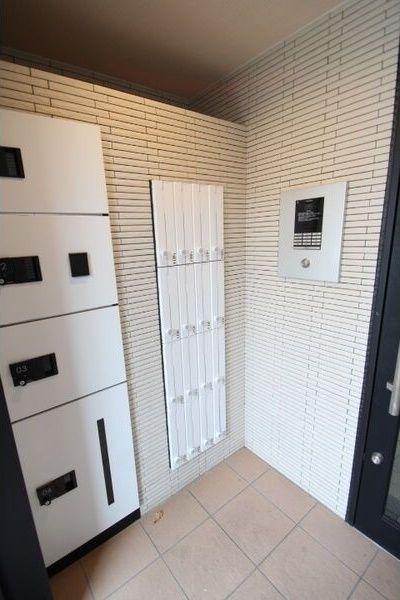札幌市中央区南十七条西マンション エントランス