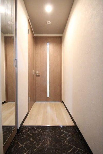 札幌市中央区南十七条西マンション 玄関