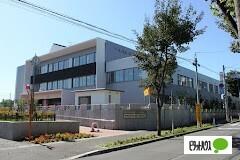 札幌市立月寒東小学校：869m