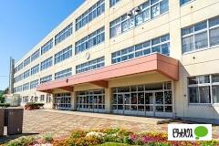 札幌市立明園中学校：942m