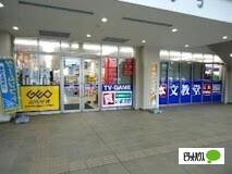 ゲオ文教堂琴似駅前店：961m