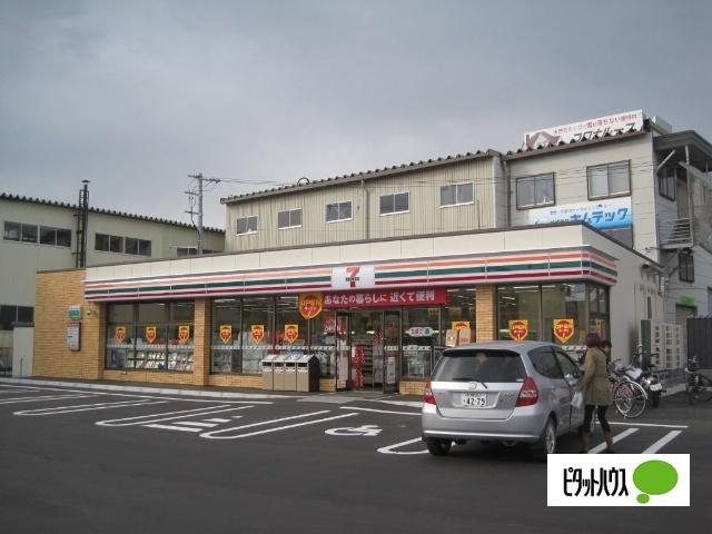 セブンイレブン札幌白石中央3条店：347m