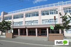 札幌市立厚別北中学校：1813m