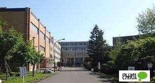 北海道武蔵女子短期大学附属図書館：936m