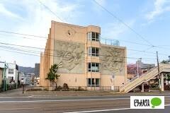 札幌市立伏見小学校：505m