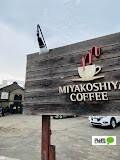 宮越屋珈琲豊平店：76m