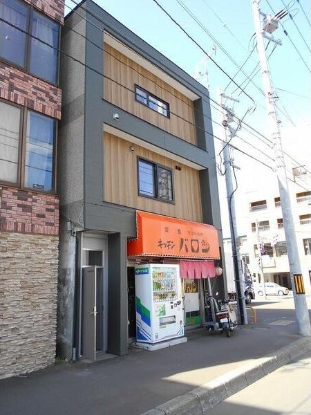 札幌市中央区南十一条西マンション 外観