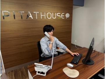 スタッフのサムネイル