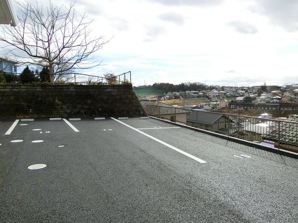 グランドソレイユ八木山Ⅱ（A） 駐車場