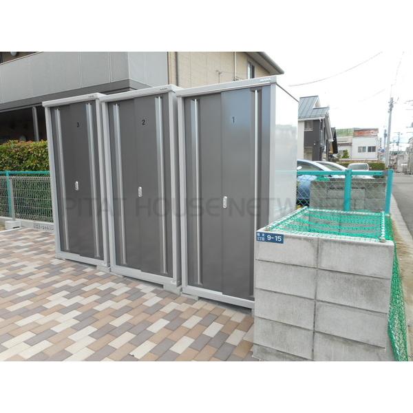 屋外物置・ごみ集積所