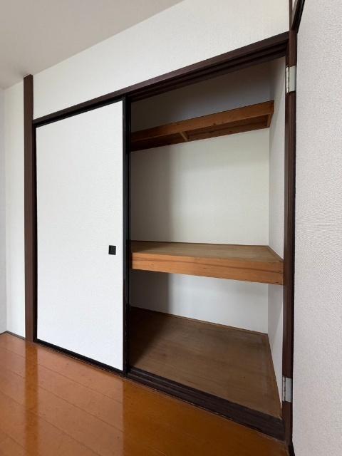 レジデンス向陽台（107） 収納