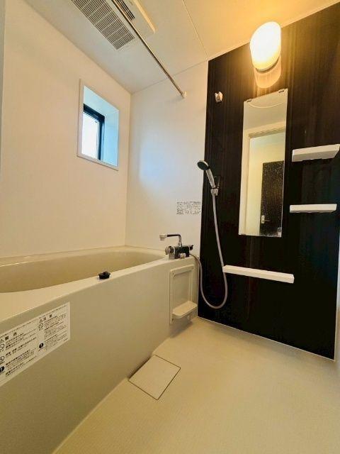 八軒ヴィラ（205） 部屋画像