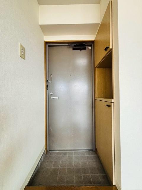 リッツコート宮町（306） 玄関