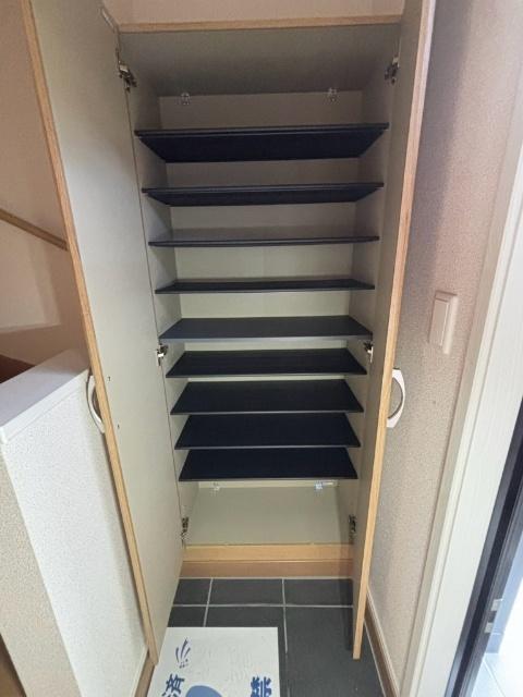 Moca青山（102） 収納