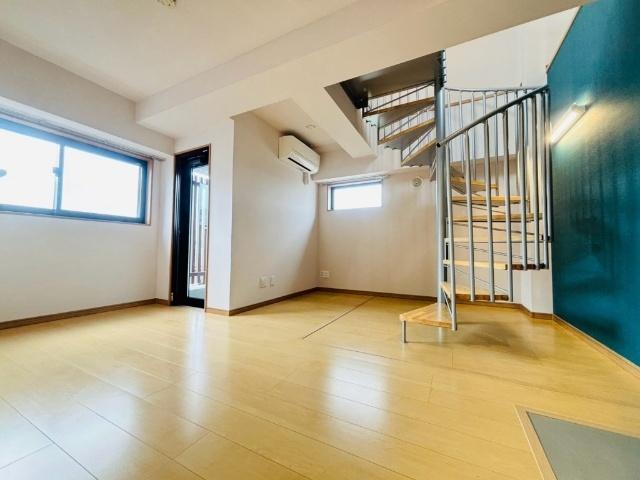 ルミエール長町（402） リビング