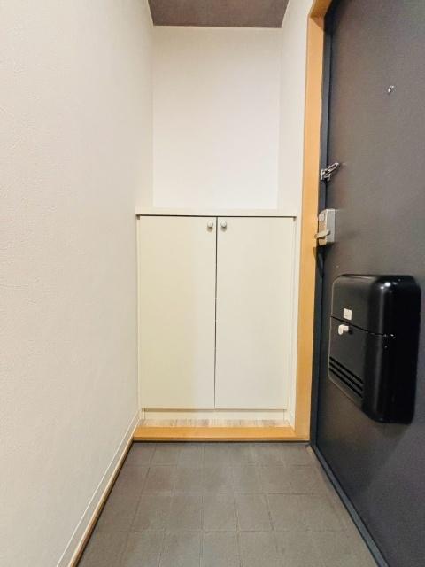 サンライズ（101） 玄関