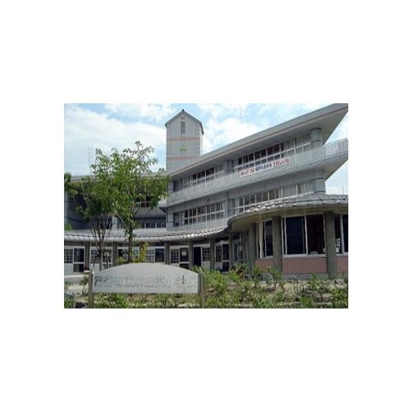 富谷市立成田東小学校:565m