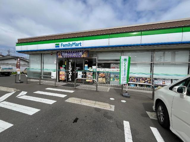 ファミリーマート仙台東中田四丁目店：604m