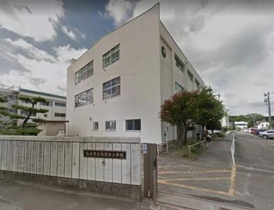 仙台市立向陽台小学校：638m