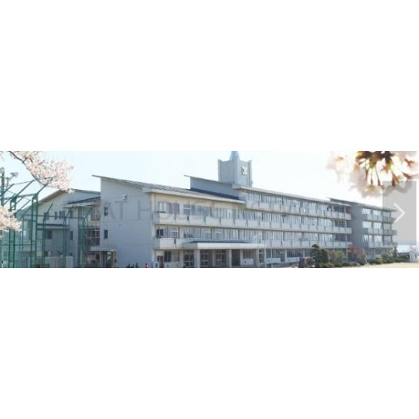 大和町立大和中学校:1018m